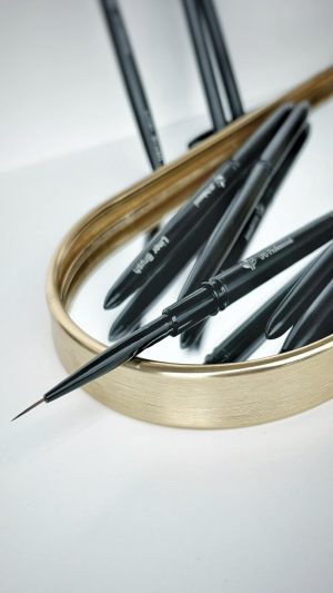 Liner Nail Brush (metal) 9mm